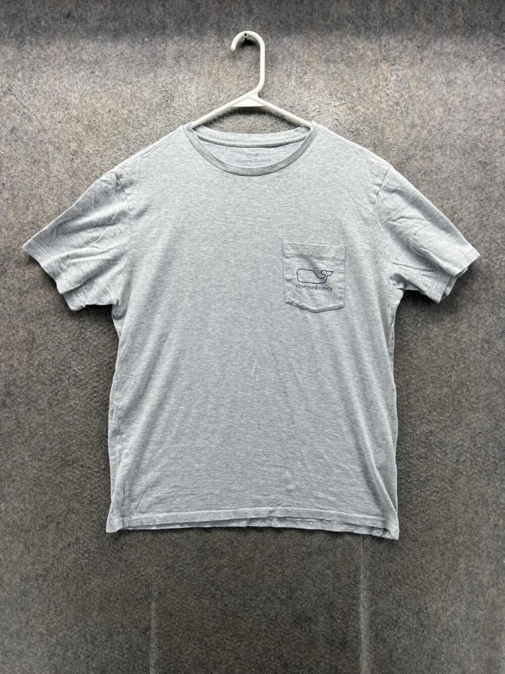 Vineyard Vines Shirt Mens Small Gray Pocket Tee Crewneck Lightweight Cotton Logo